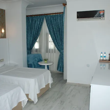 Urcu Hotel