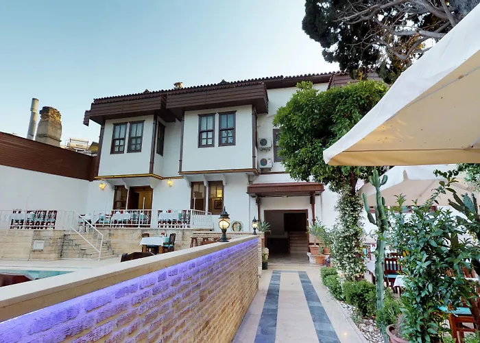 فندق اورجو 3*