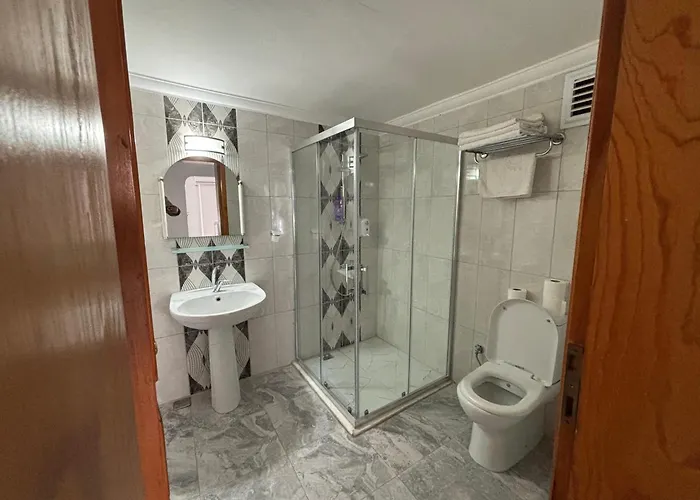 فندق اورجو 3*