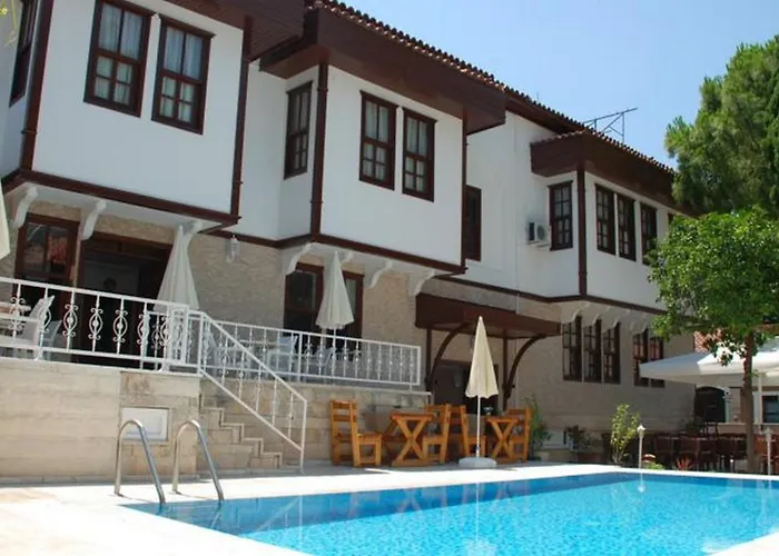 اورجو فندق 3*
