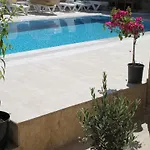 Urcu Hotel 3*
