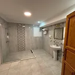 فندق اورجو