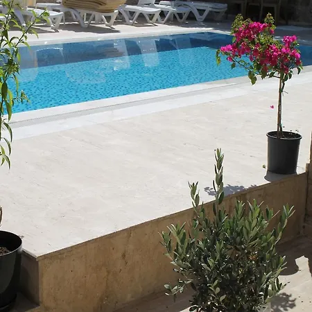 Urcu Hotel 3*