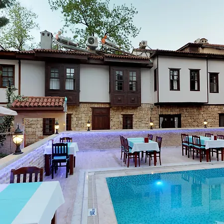 Urcu Hotel