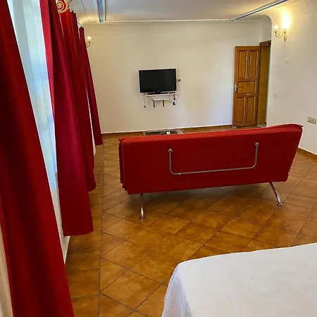 Urcu Hotel