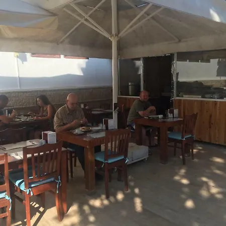 Hotel Urcu 3*